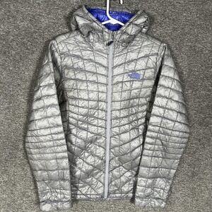 The North Face ThermoBall Jacket Womens Medium Gray Hooded Lightweight Puffer